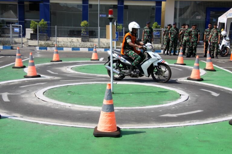 Polisi Hapus Tes Zig-zag dan Angka 8 Ujian SIM C