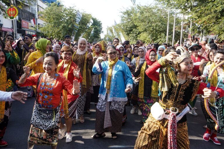 1.500 penari line dance Pecahkan Rekor MURI