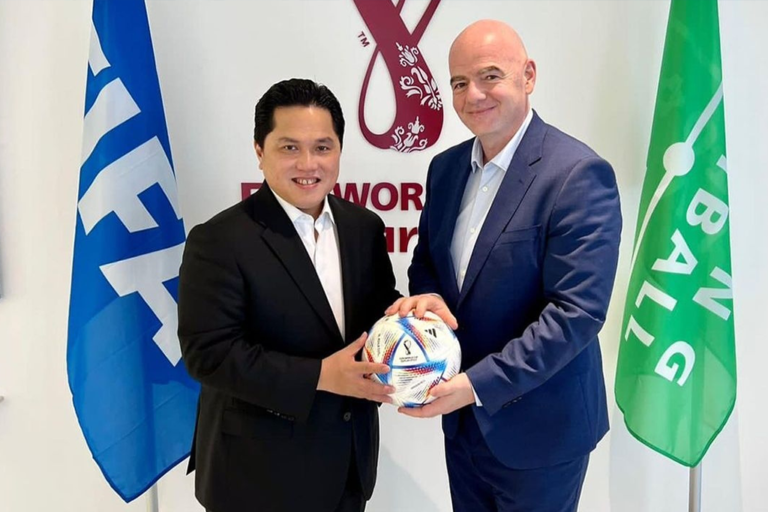 Erick Thohir Ketua Umum Persatuan Sepak Bola Seluruh Indonesia dan Presiden FIFA (Photo: Instagram.com/Erick Thohir)