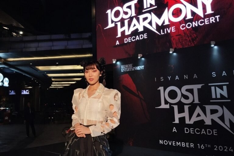 Satu Dekade Bermusik, Isyana Sarasvati Rayakan Lewat Konser “Lost In Harmony”