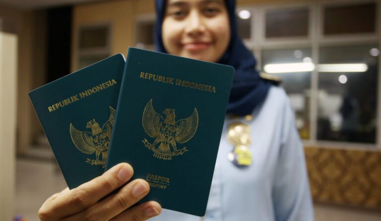 Ganti Desain Paspor Indonesia Berlaku Mulai 17 Agustus 2024
