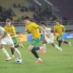 Berjuang Dengan 10 Pemain, Indonesia vs Australia 3-5 di Piala AFF U-16 2024 Berjuang Dengan 10 Pemain, Indonesia Kalah 3-5 Dari Australia di Piala AFF U-16 2024. Sumber Gambar : RRI