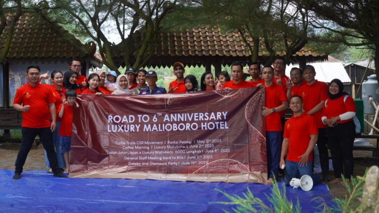 Luxury Malioboro Hotel Yogyakarta Gelar “Turtle Trails CSR Movement”  di Pantai Pelangi Parangtritis