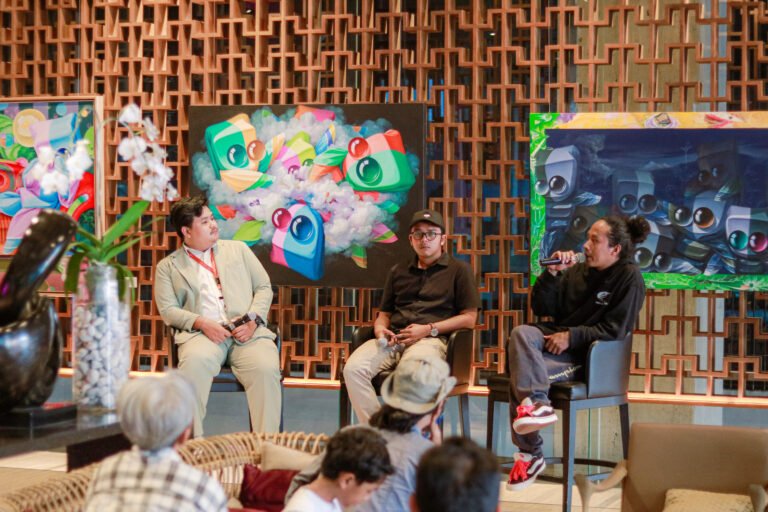 Talkshow Mendalami Peran Manusia Dalam Emerging Echoes Di Artotel Suites Bianti - Yogyakarta