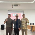 Afif Syakur saat Presscon peluncuran buku dan batikku 3 negeri