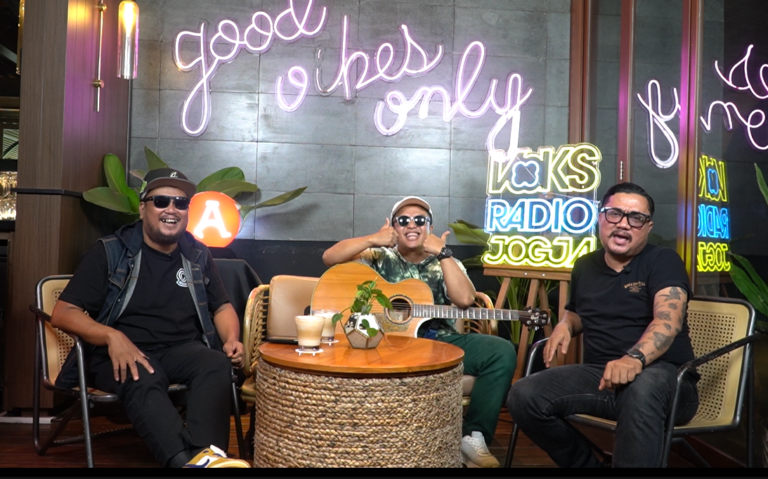 Penky Adam saat ngobrol bareng Ari Ugoki dan Rendy di Bincang-Bincang Barley