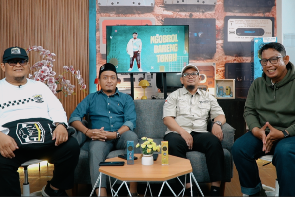 Biker mmuslim Ceria saat berbagi pengalaman di Lets Talk With